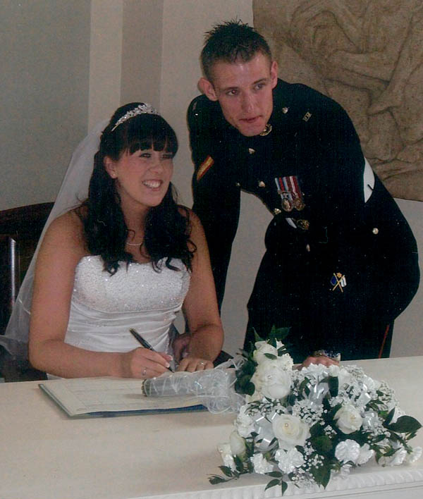 Marine on Standby Marries His Girl