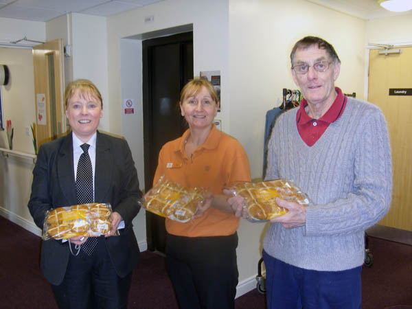 Easter Hot Cross Buns For Defoe Court Home