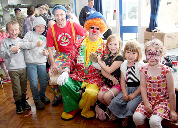 School Fair Raised £800