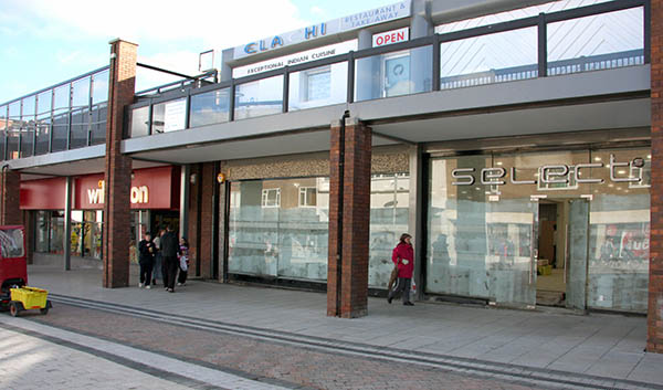 Town Centre Post Office Moves to New Modern Shop