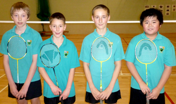 Badminton Team Qualify for Finals