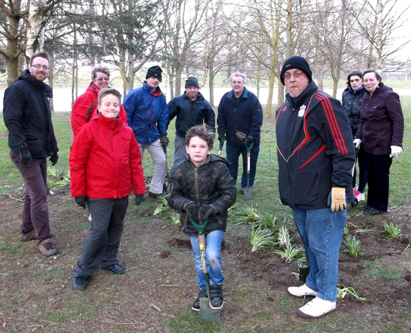 Volunteer Planters at West Park