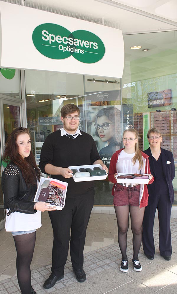 Youth Council Collect Glasses for Visionaid