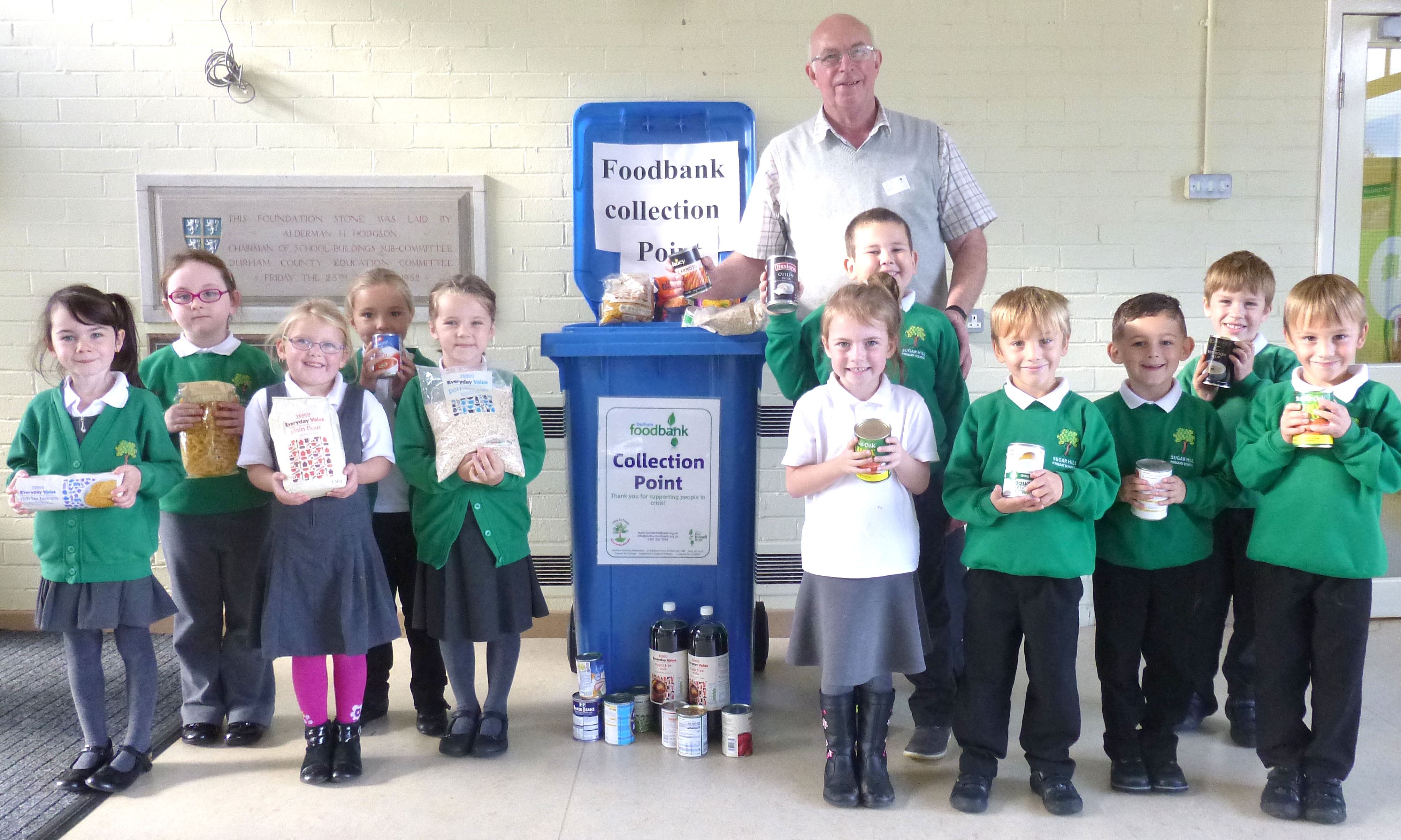 School Donate to Food Bank