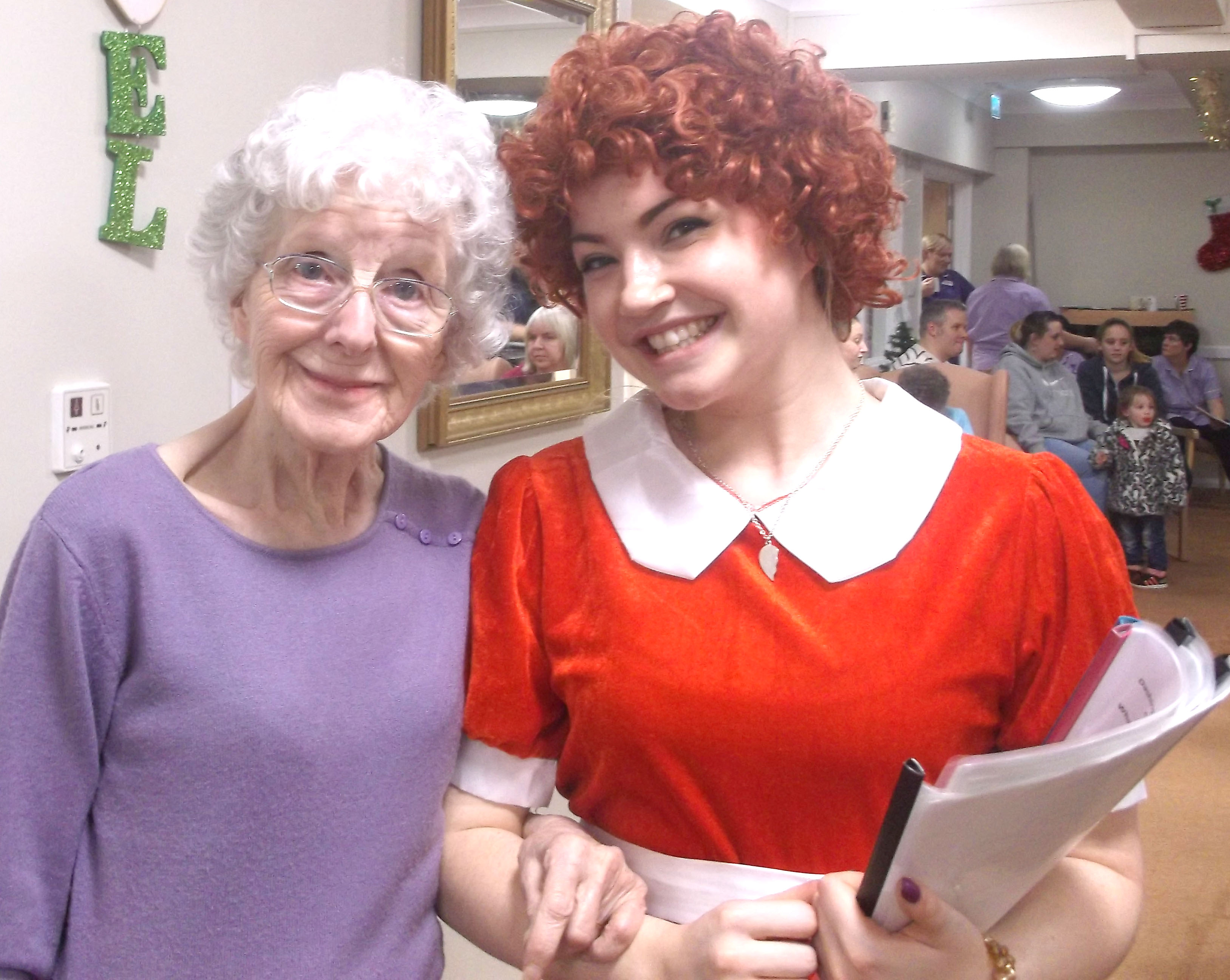 “Annie” Show for Care Home Residents