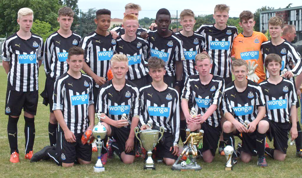 Newtonian Helps Newcastle Junior Team Win Tournament