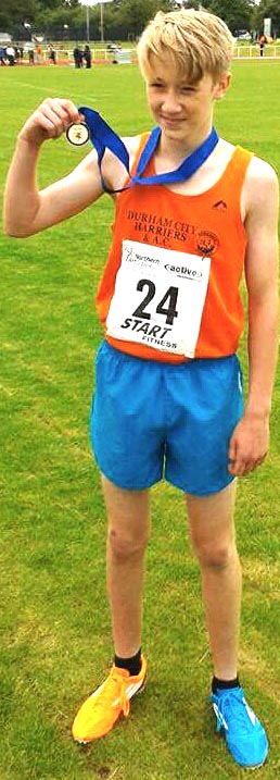 Newtonian U/13 800m Champion