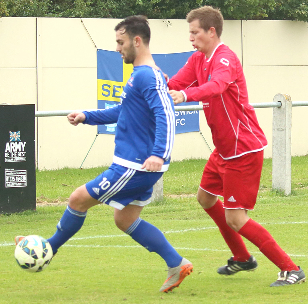 Few Spectators for Town’s FA Vase Game