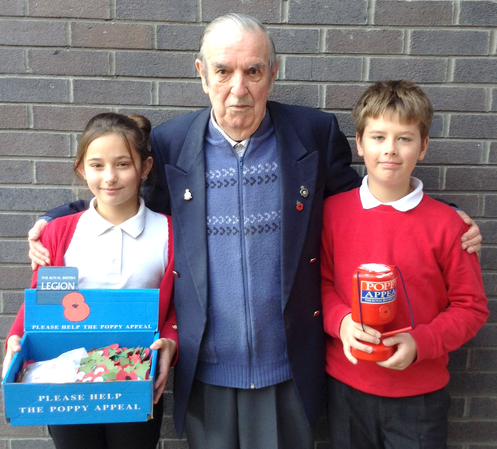 School Sell Poppies