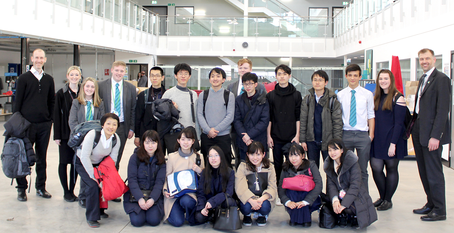 Japanese Students Visit UTC