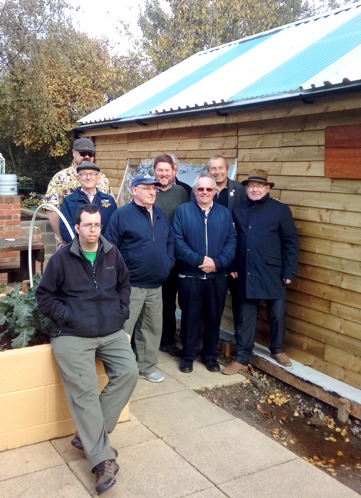 Super Cree Men Build “Super Shed” for PCP