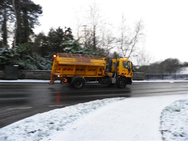 National Highways: Plea to give gritting vehicles time and space