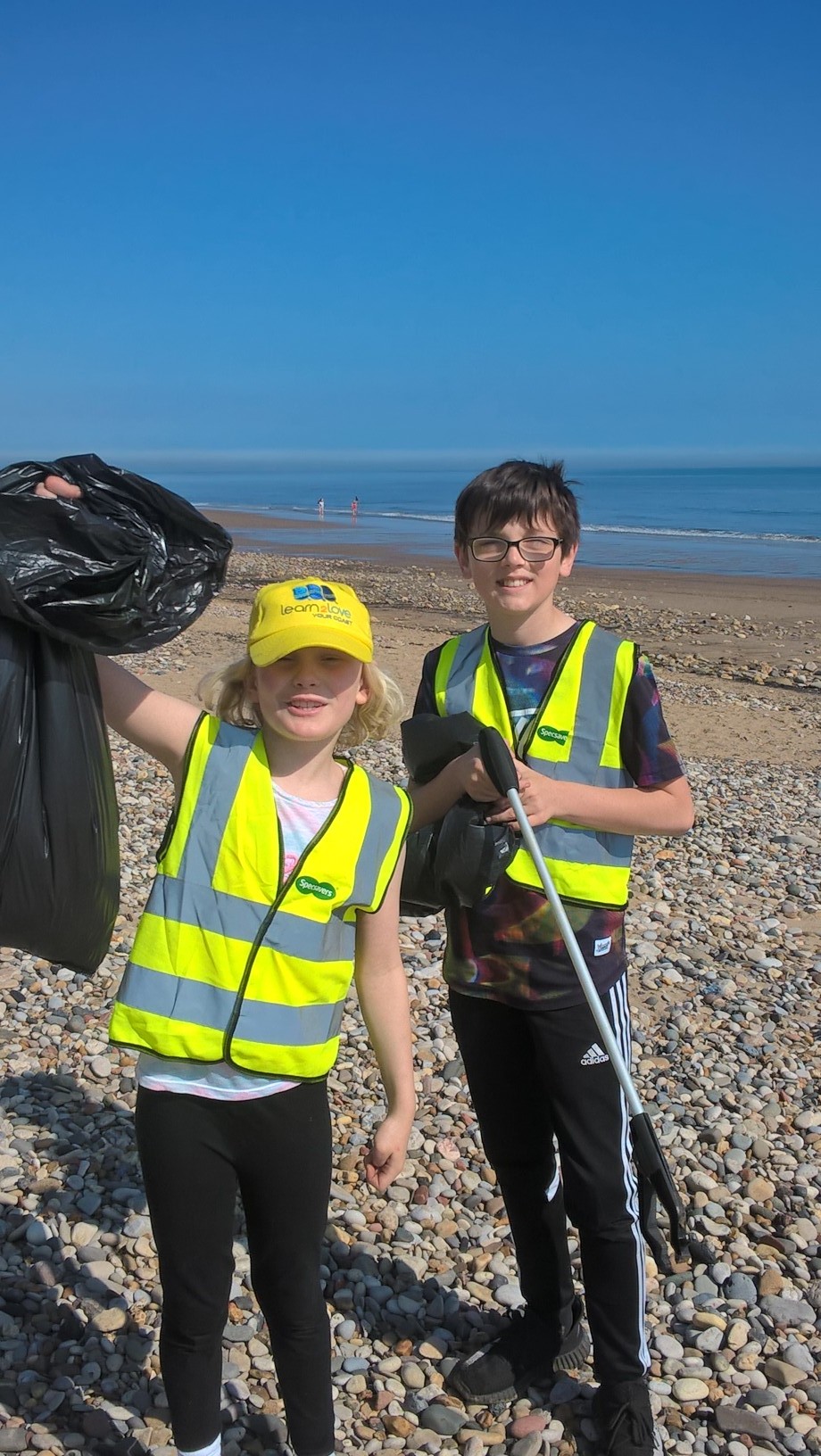 Volunteers Help Keep County’s Beaches Clean