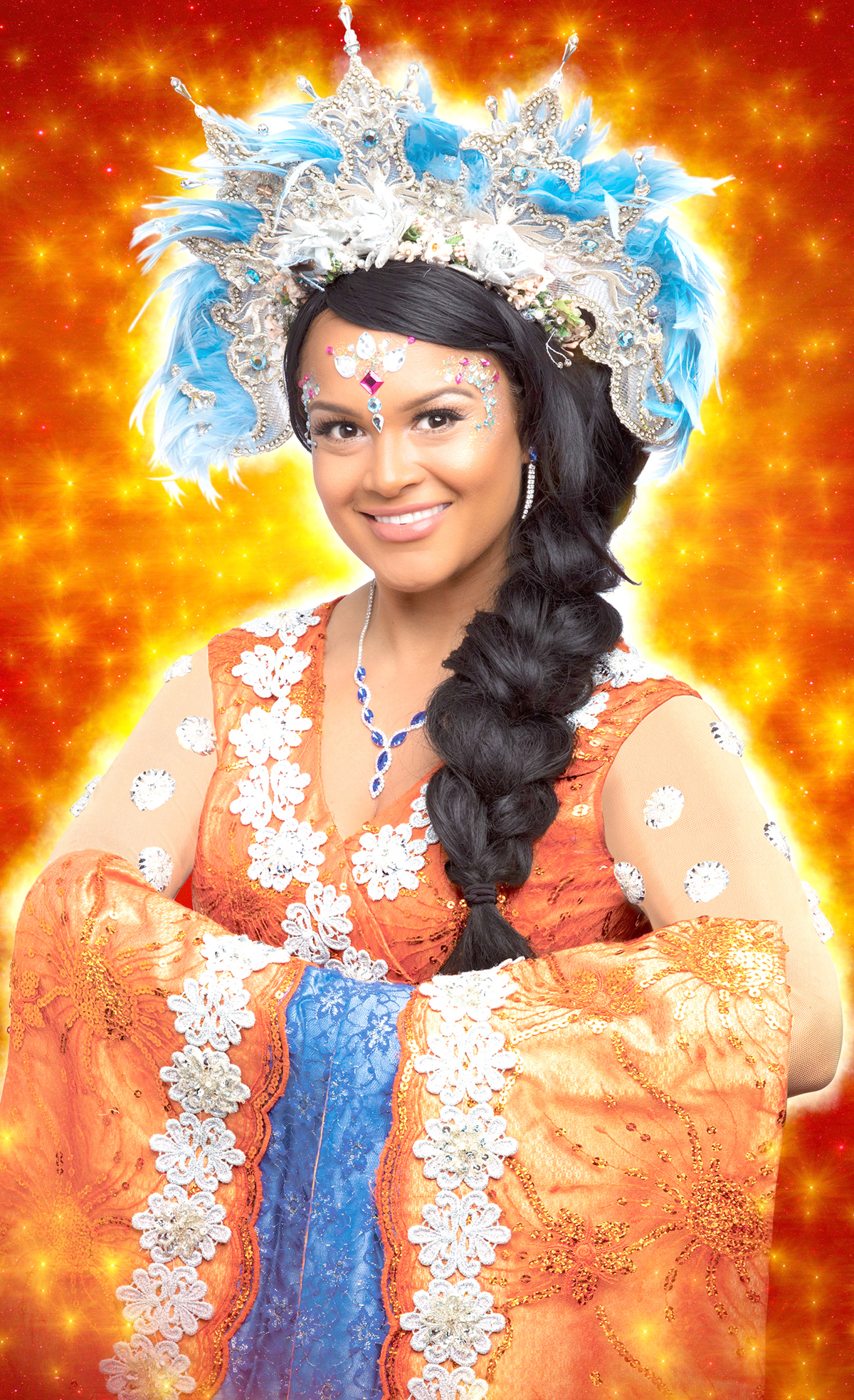 Darlington Diva Back in Panto