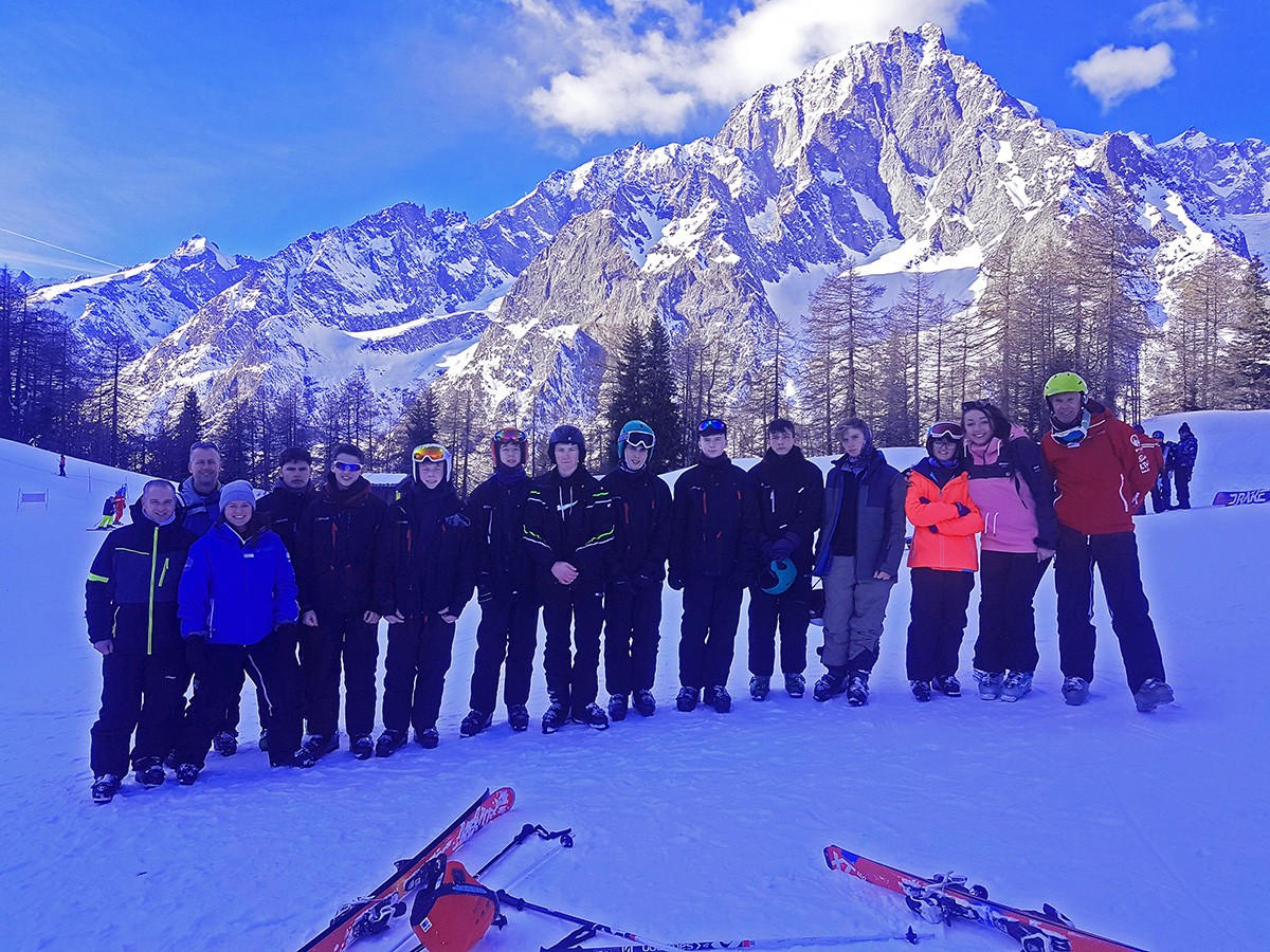 Woodham Students See in the New Year at Aosta Valley, Italy