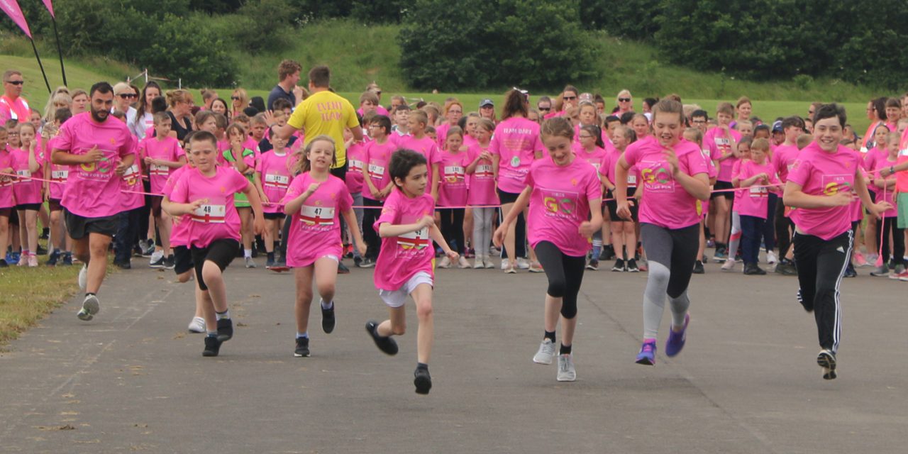 World Champion Richard Kilty Supports 500 Children in Mass Fun Run