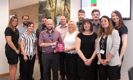 Council Scoops National Award for Customer Services