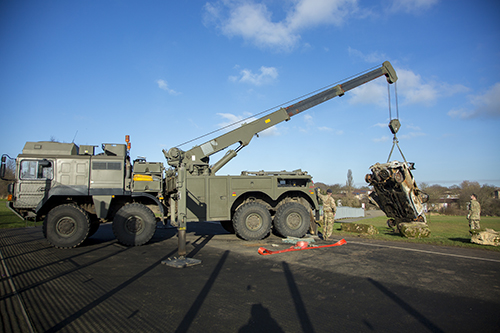 Town Council Thank 102 Battalion REME