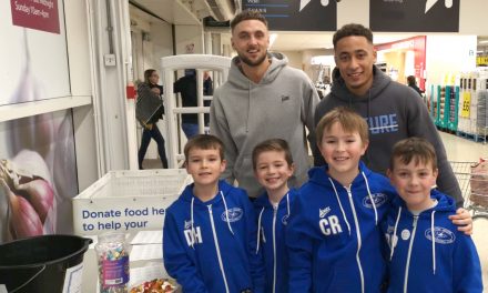 Eagles Raise Funds at Bag Pack