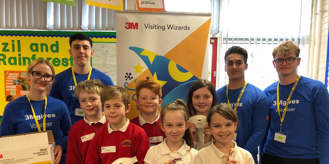 Students inspired by 3M Visiting Wizards