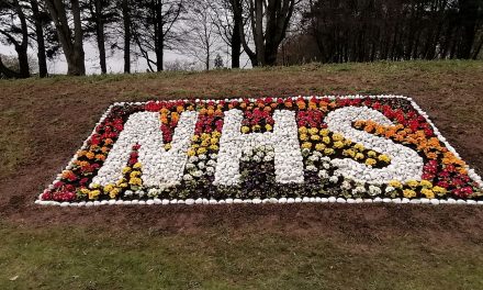 County Workers Say it with flowers