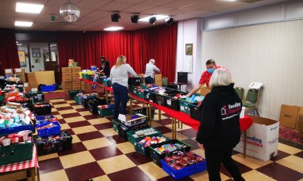 Hundreds of Christmas Food Parcels Handed to Families