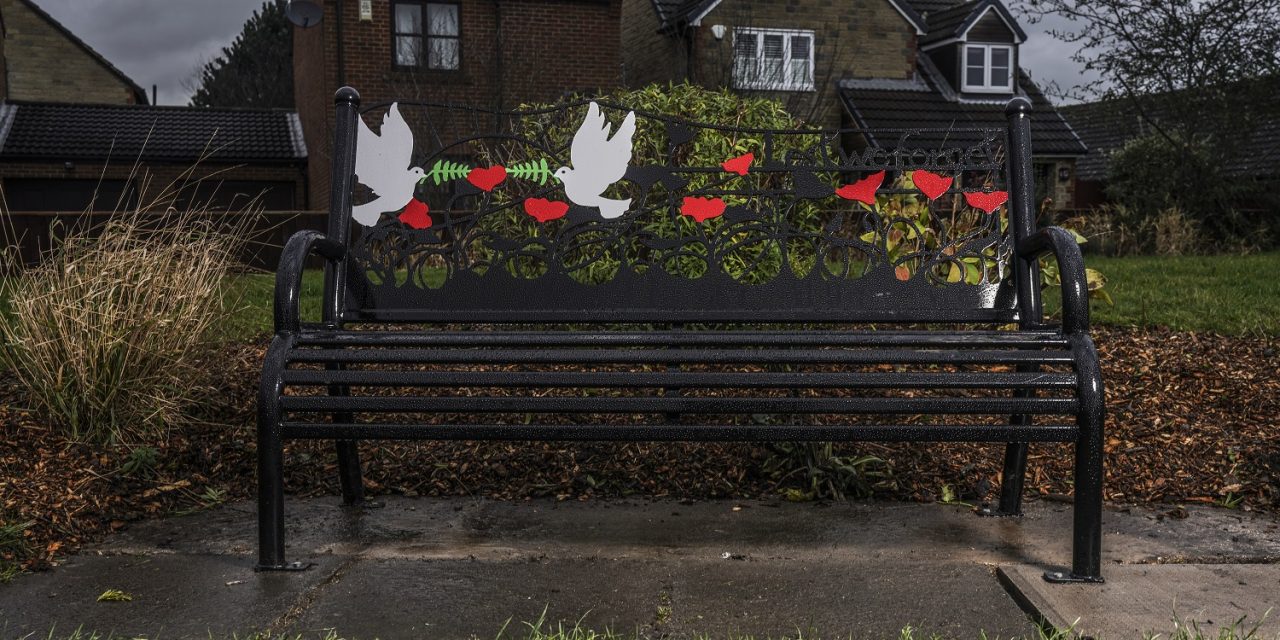 New First World War memorial bench part of Find and Fix project at Gilesgate
