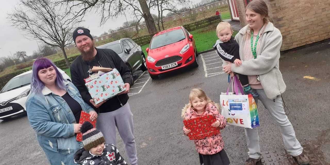 Horndale Infants Bring Christmas Cheer