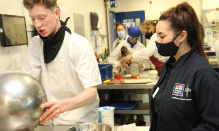 Students Impress Navy Chefs