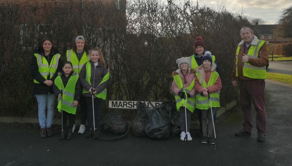 Little Acorns Litter Pick