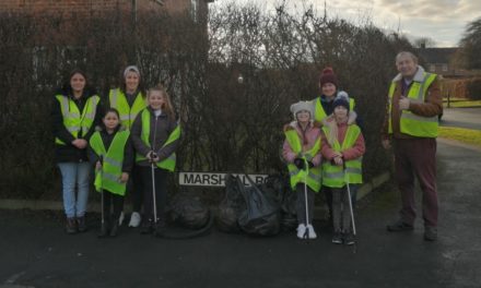 Little Acorns Litter Pick