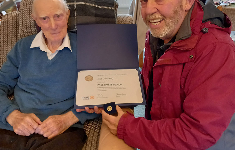 Rotary Award Paul Harris Fellowship to Bill Cooksey