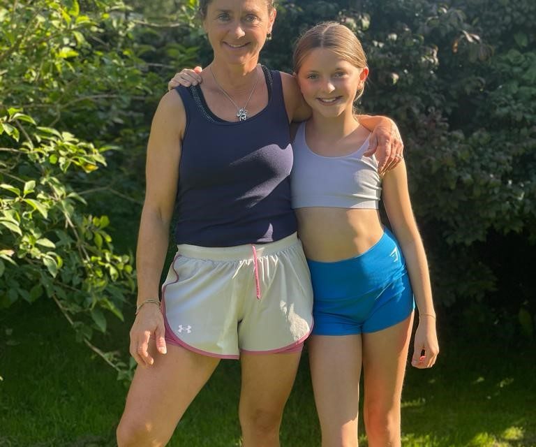 Mother completes ultra-marathon to support charities that helped her daughter