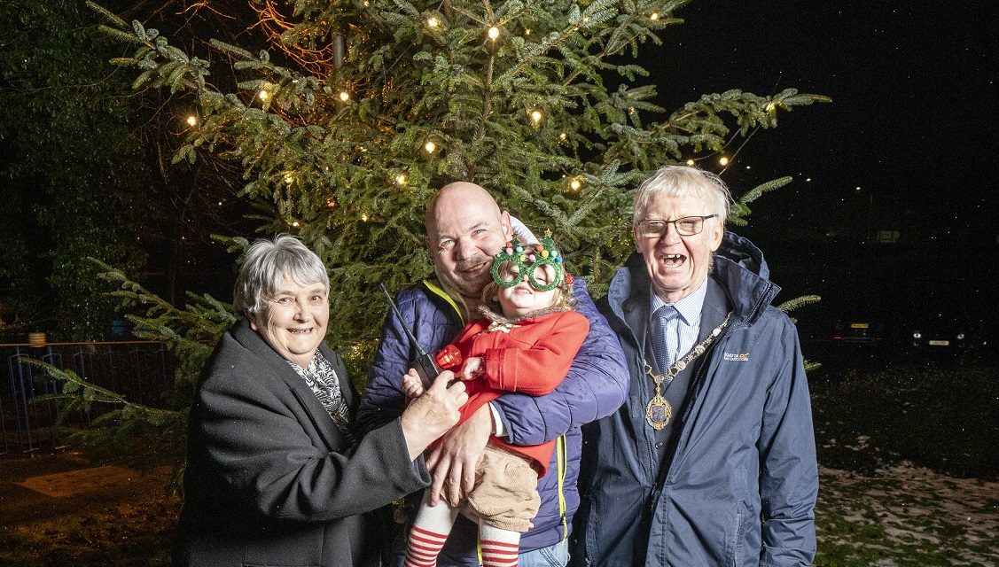 Brave Bea makes Christmas sparkle at festive lights switch-on