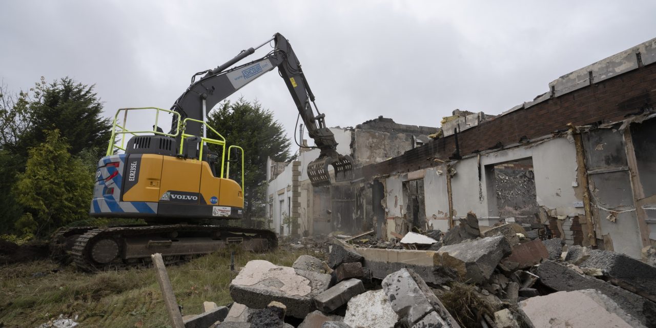 Demolition begins on former Chilton pub