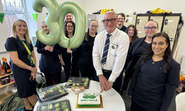 Bishop Auckland Specsavers Celebrate 30th Anniversary