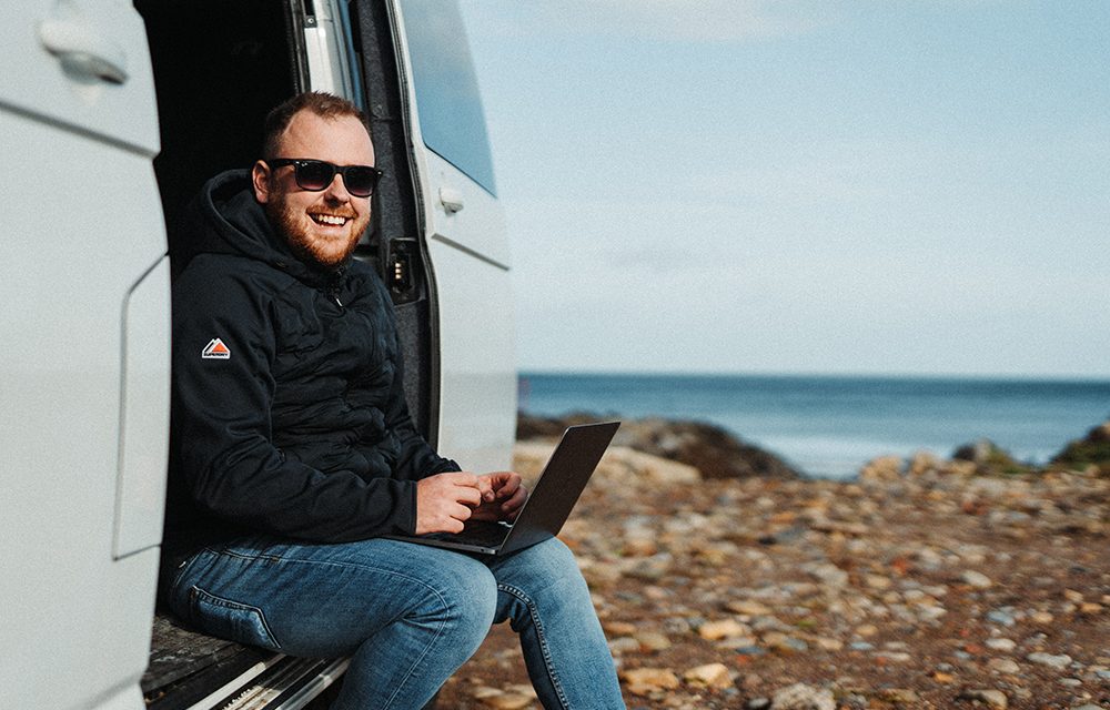 Staircase Start-up, Heuvel, Turns Ten