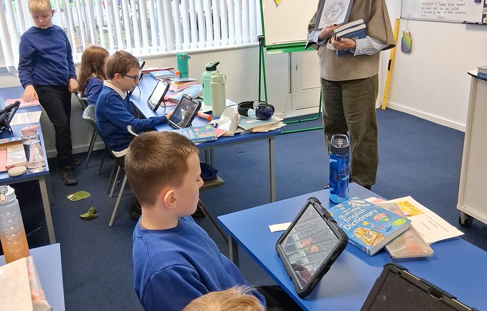 Distributing Dictionaries