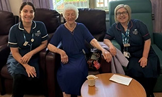 100-year-old Theresa Donates Birthday Money
