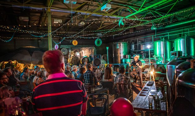 Steam Machine Country Night