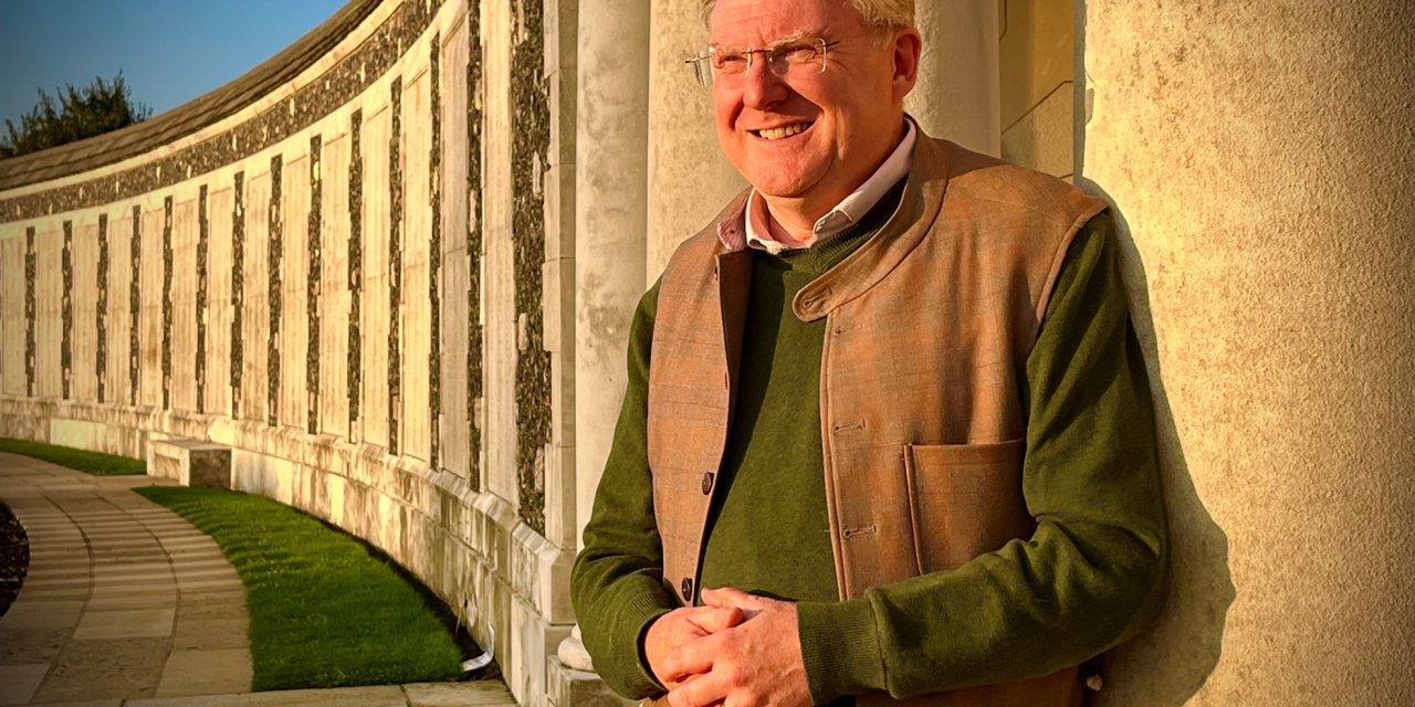 Antiques expert brings road show to Bishop Auckland